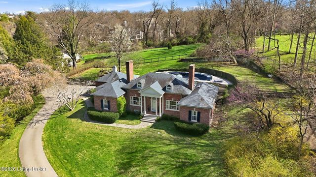1802 Park Boundary Rd, Louisville, KY 40205