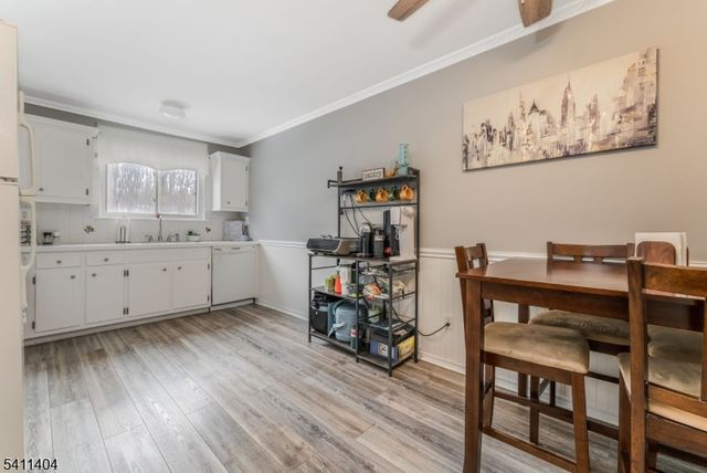 579 Dell Pl 79, Stanhope Boro, NJ 07874