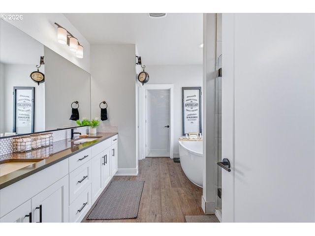 13723 Ne 101ST Dr, Vancouver, WA 98660