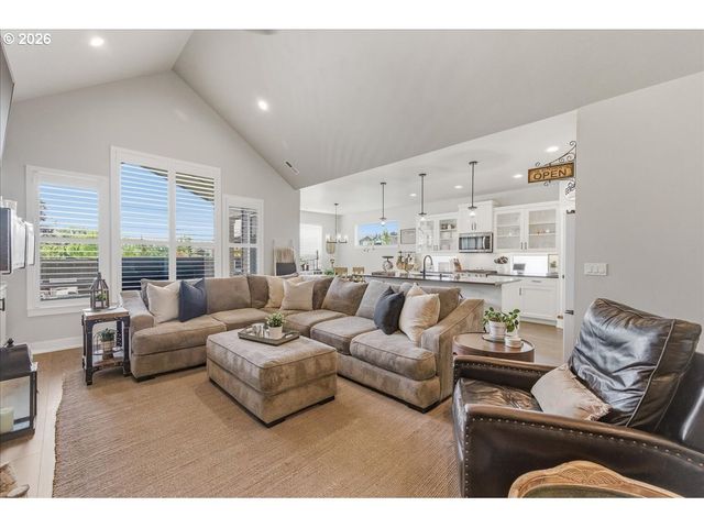 13723 Ne 101ST Dr, Vancouver, WA 98660
