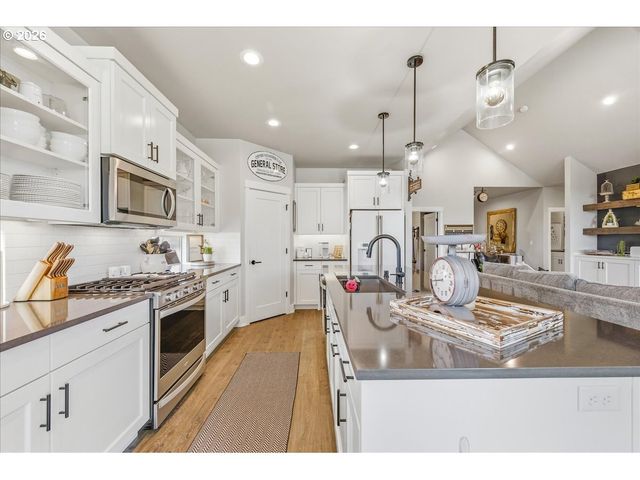 13723 Ne 101ST Dr, Vancouver, WA 98660