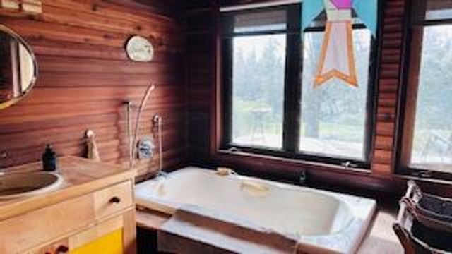 12846 Whiskey Slide Rd, Mokelumne Hill, CA 95245