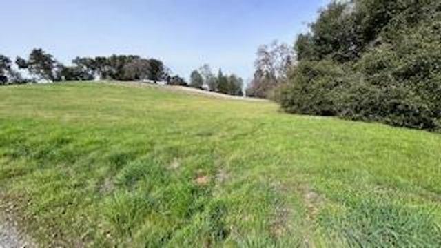 12846 Whiskey Slide Rd, Mokelumne Hill, CA 95245