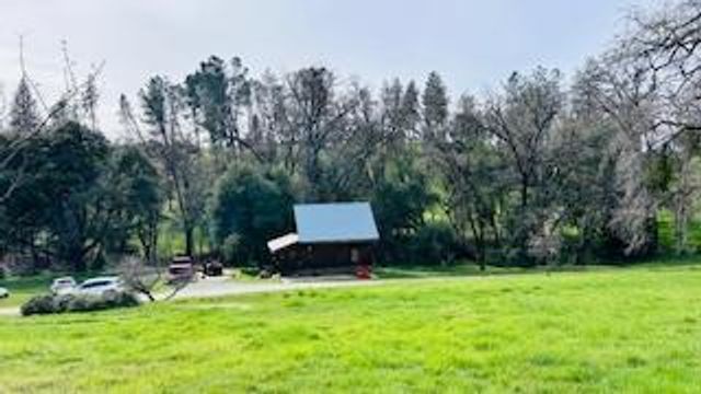 12846 Whiskey Slide Rd, Mokelumne Hill, CA 95245