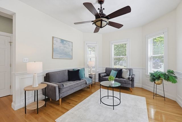56 Conwell Ave 1, Somerville, MA 02144