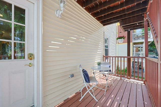 56 Conwell Ave 1, Somerville, MA 02144
