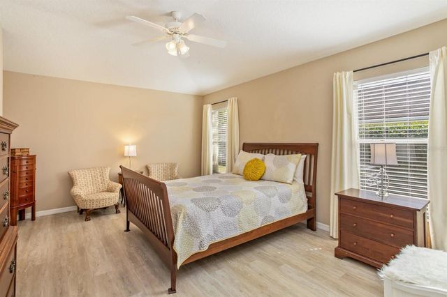 5552 KING JAMES AVENUE, Leesburg, FL 34748