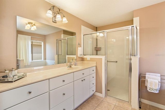 5552 KING JAMES AVENUE, Leesburg, FL 34748