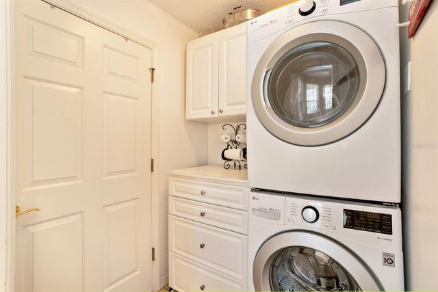 5552 KING JAMES AVENUE, Leesburg, FL 34748