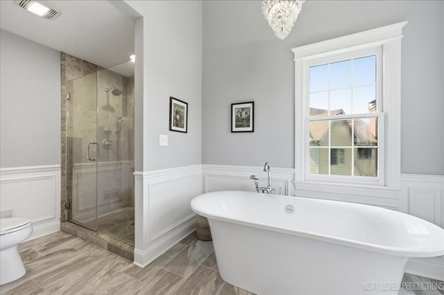 39W842 Louisa May Alcott Lane, St. Charles, IL 60175