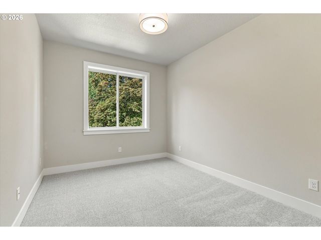 14179 Se Iseli Ln, Clackamas, OR 97015