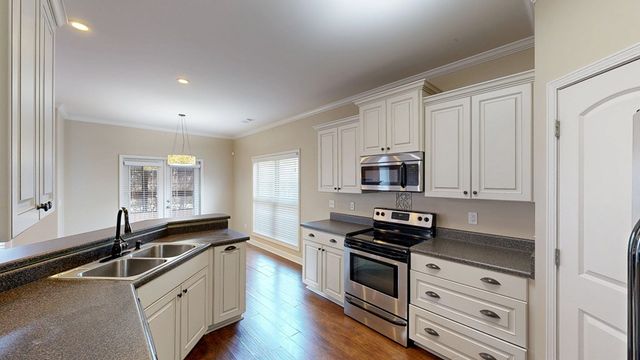 205 Paul Revere Run, Dothan, AL 36305