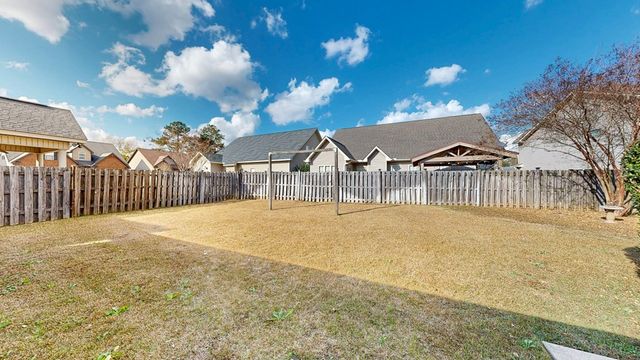 205 Paul Revere Run, Dothan, AL 36305