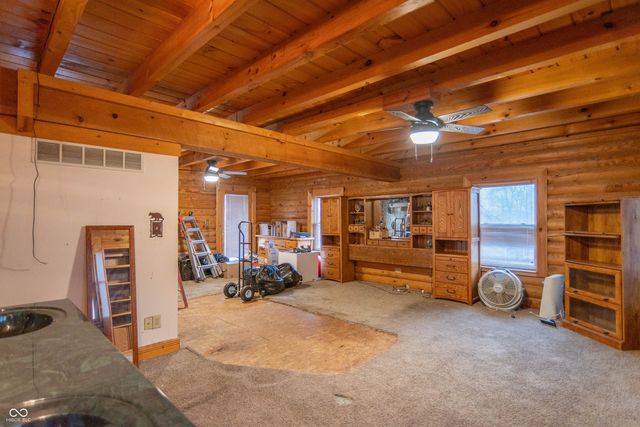 1300 S Shore Drive, Martinsville, IN 46151