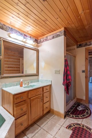 1300 S Shore Drive, Martinsville, IN 46151