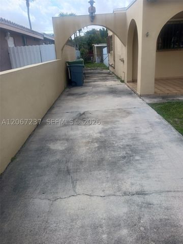 170 E 46th St 2, Hialeah, FL 33013