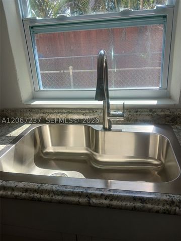 170 E 46th St 2, Hialeah, FL 33013