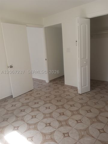 170 E 46th St 2, Hialeah, FL 33013