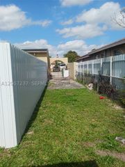 170 E 46th St 2, Hialeah, FL 33013