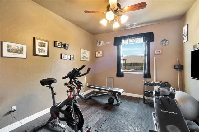 6367 E Dayton Avenue, Fresno, CA 93727