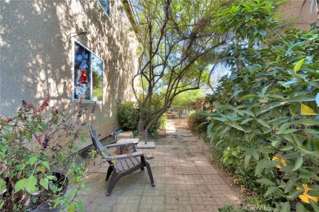 6367 E Dayton Avenue, Fresno, CA 93727