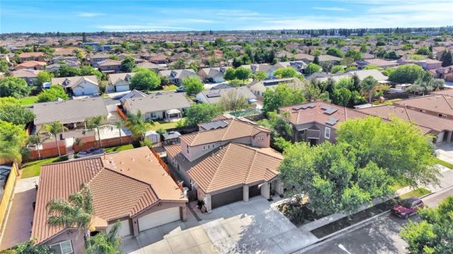 6367 E Dayton Avenue, Fresno, CA 93727