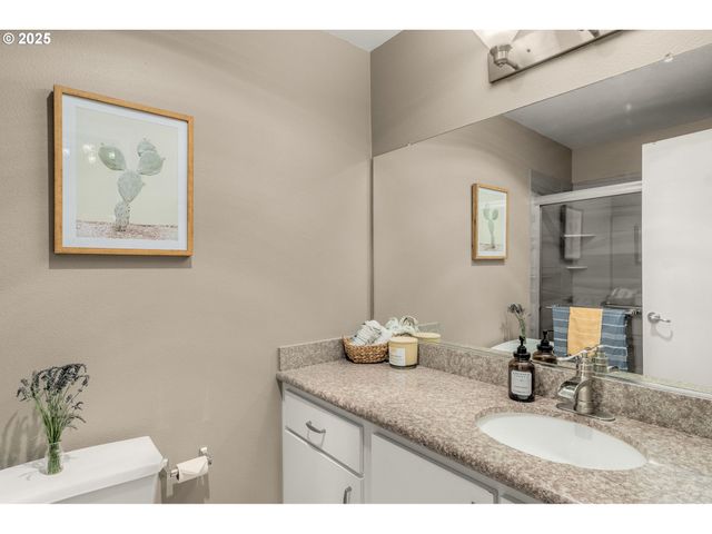 10800 Se 17TH Cir E60, Vancouver, WA 98664
