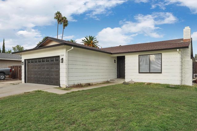 2260 S Ham Ln, Lodi, CA 95242