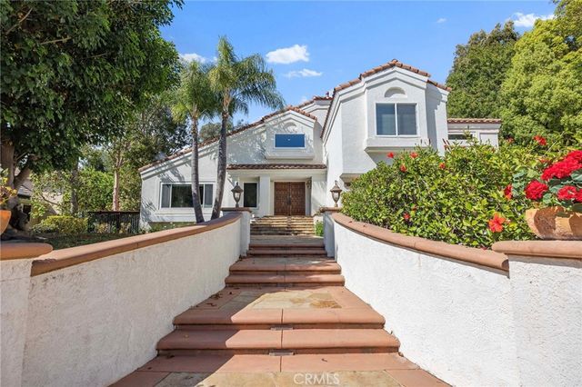 25171 Stageline Drive, Laguna Hills, CA 92653