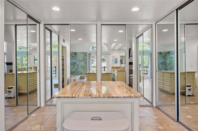 25171 Stageline Drive, Laguna Hills, CA 92653