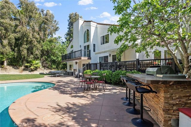 25171 Stageline Drive, Laguna Hills, CA 92653