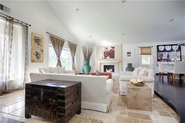 25171 Stageline Drive, Laguna Hills, CA 92653