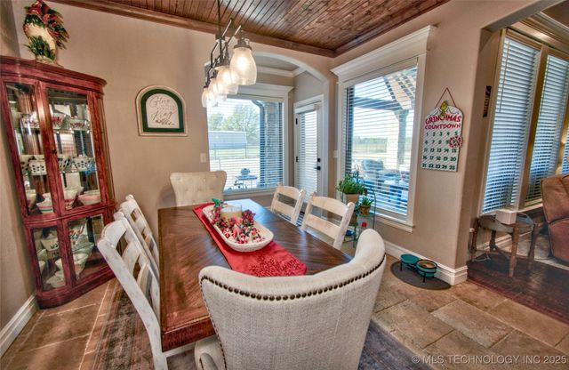 3205 W Van Buren Court S, Broken Arrow, OK 74011