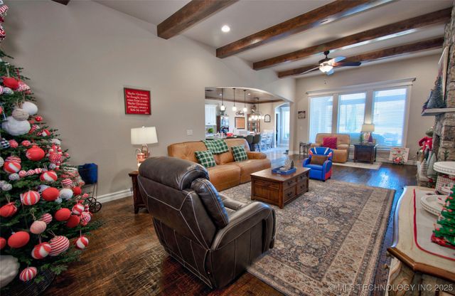 3205 W Van Buren Court S, Broken Arrow, OK 74011