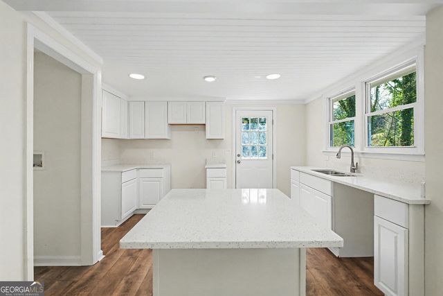 5284 Campbellton Road SW, Atlanta, GA 30331