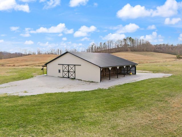1114 Matt Baker Road, London, KY 40744