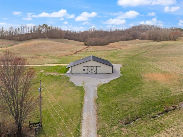 1114 Matt Baker Road, London, KY 40744
