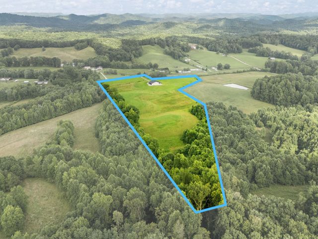 1114 Matt Baker Road, London, KY 40744