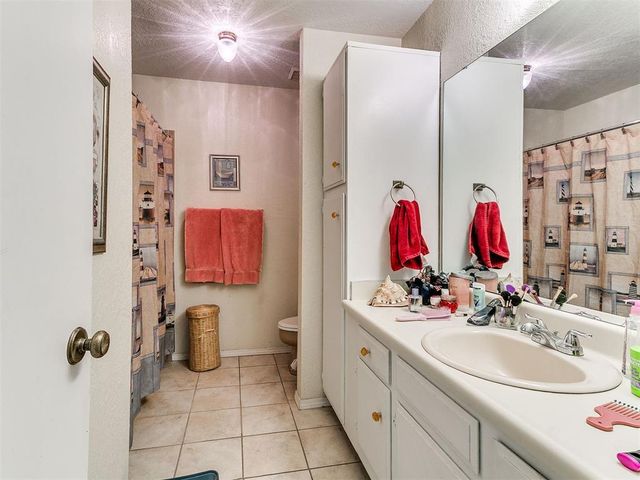 8105 NW 23rd Street, Oklahoma City, OK 73127