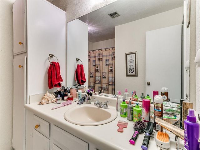 8105 NW 23rd Street, Oklahoma City, OK 73127