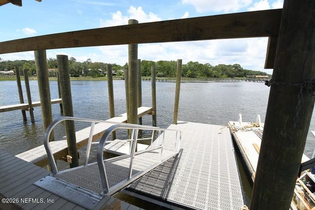 3641 WELLS LANDING Court, Jacksonville, FL 32277