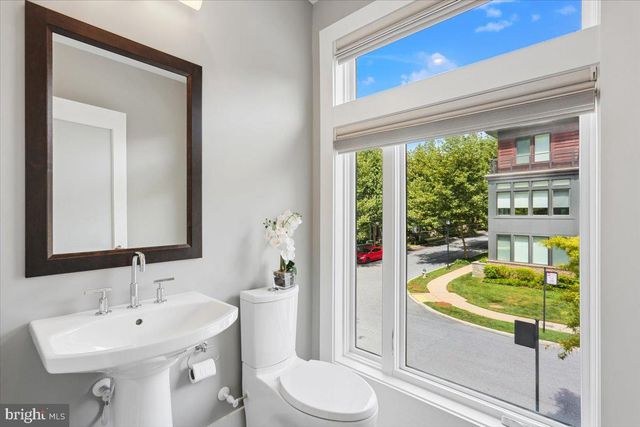 5352 MERRIAM ST, Bethesda, MD 20814