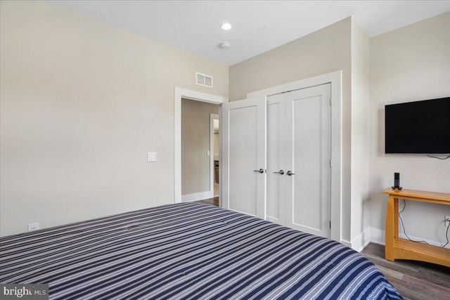 5352 MERRIAM ST, Bethesda, MD 20814