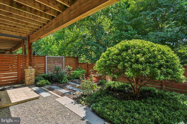5352 MERRIAM ST, Bethesda, MD 20814