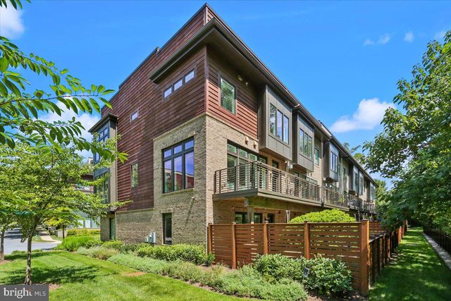 5352 MERRIAM ST, Bethesda, MD 20814