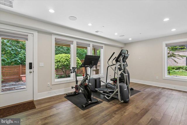 5352 MERRIAM ST, Bethesda, MD 20814