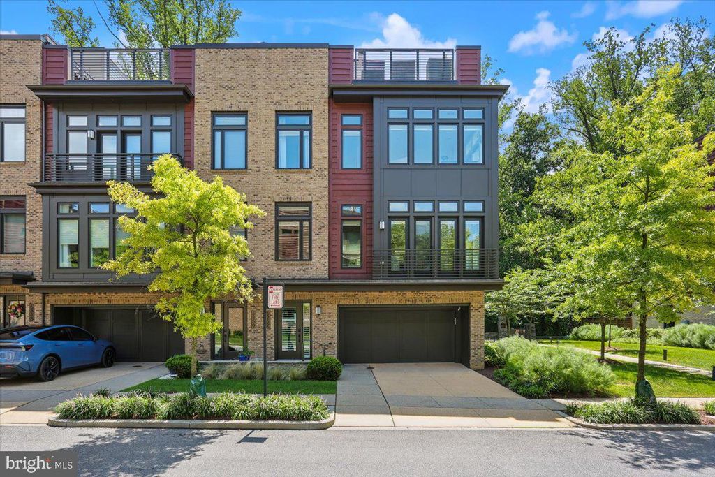 5352 MERRIAM ST, Bethesda, MD 20814