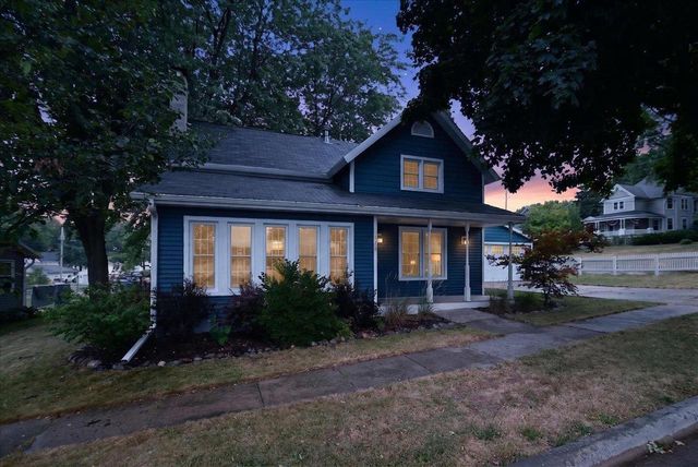 118 Washington Street, Deforest, WI 53532