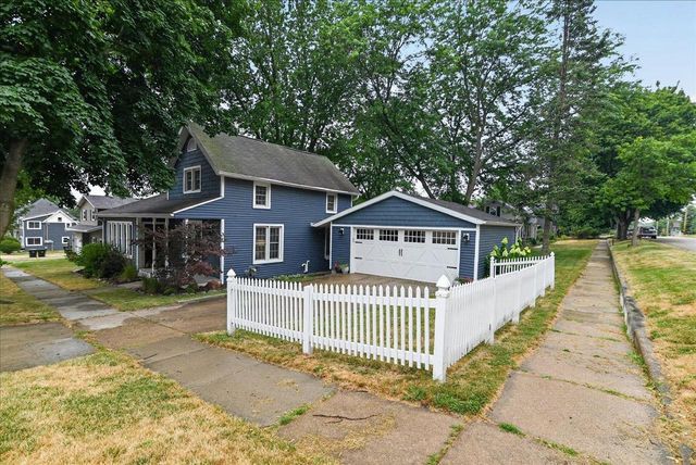 118 Washington Street, Deforest, WI 53532