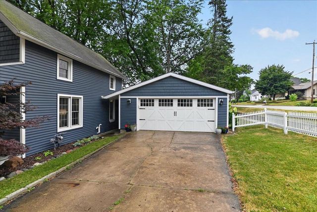 118 Washington Street, Deforest, WI 53532